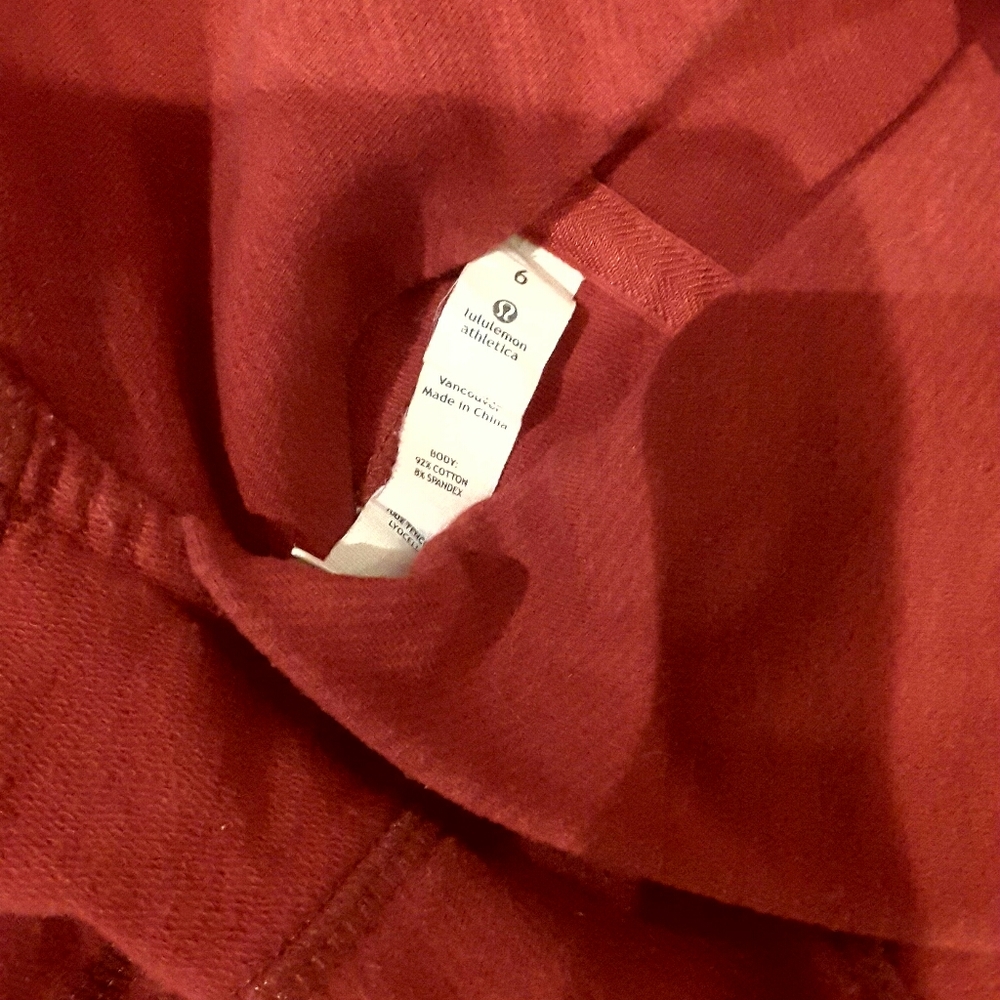 Lululemon pullover - Picture 2 of 3
